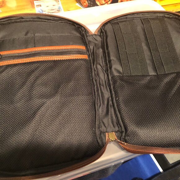 Fossil Leather Organizer - Picture 3 of 5